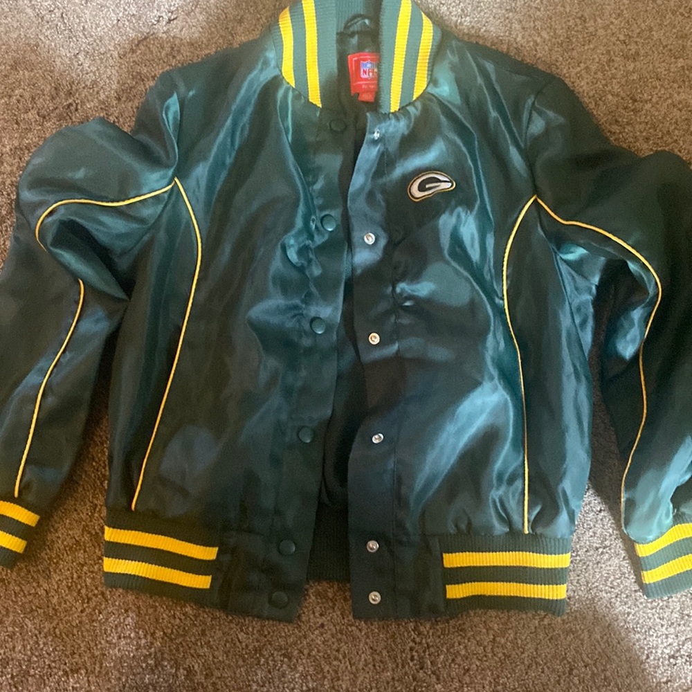 Nfl for her Womens baseball style jacket. Size large. Like new! GreenBay Packers